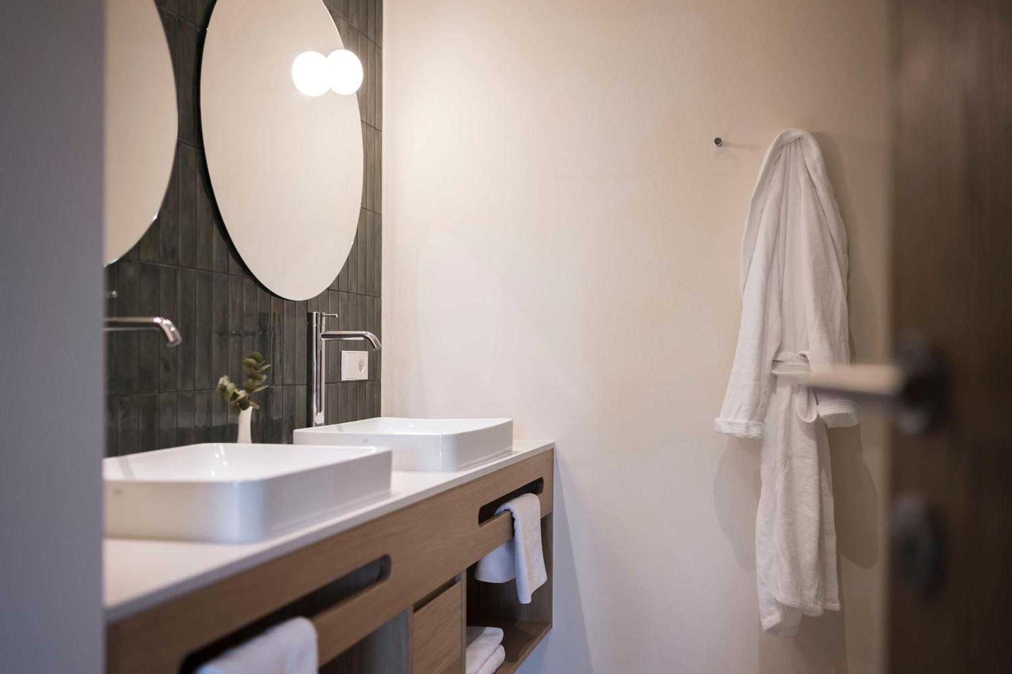Astor Apartments Olang Luaran gambar